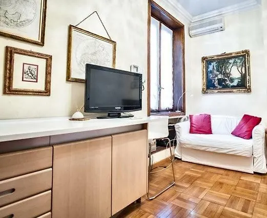 Piazza Duomo Apartment Milan 0*,